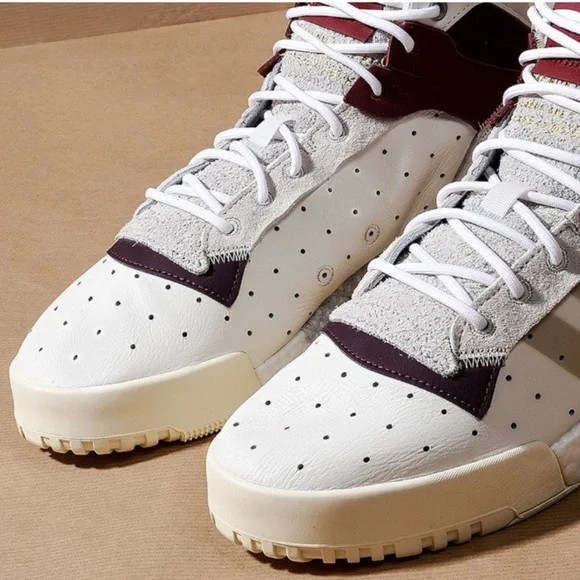 NWOB Adidas Rivalry RM - Picture 5 of 16